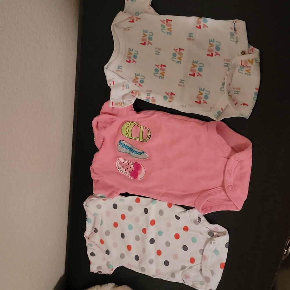 3 NB onesies